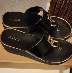 Beautiful Black and Gold Sandal